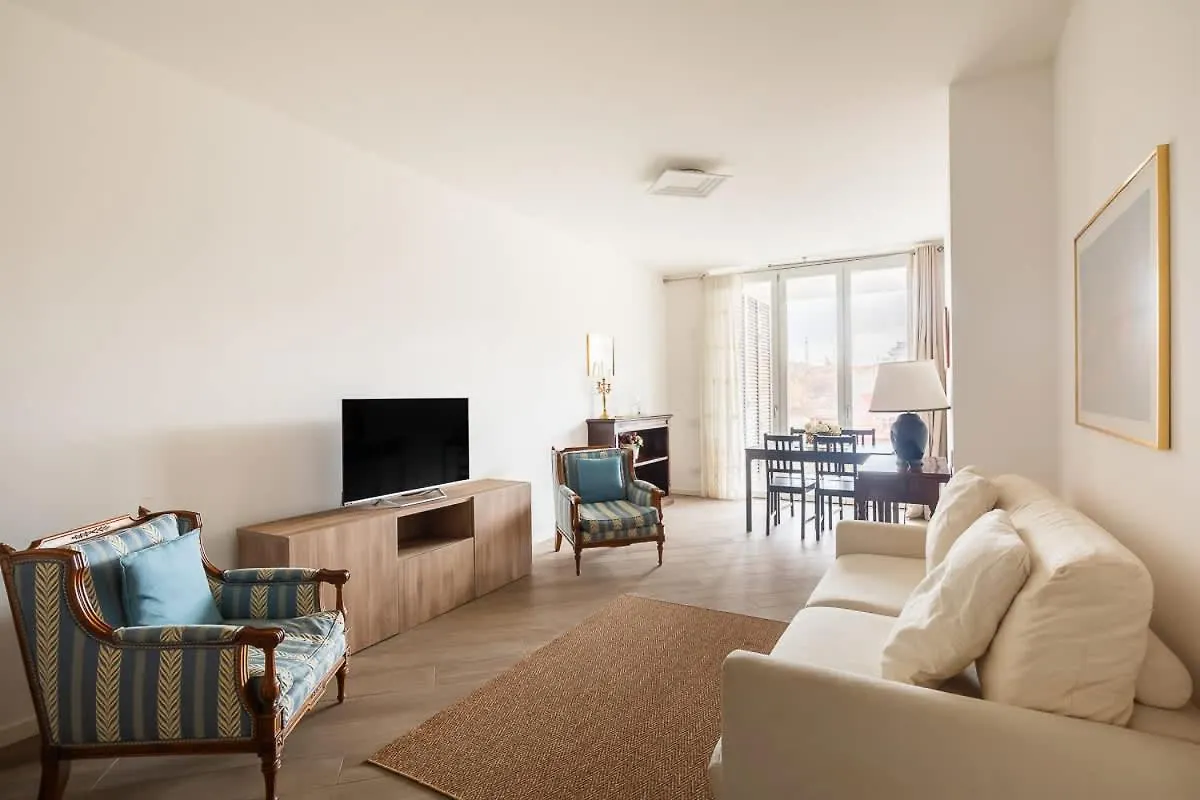 Trastevere Modern Apartment Řím