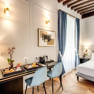 בית הארחה Babuino Palace&suites, רומא