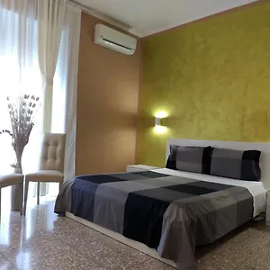Holidays House Marconi Roma