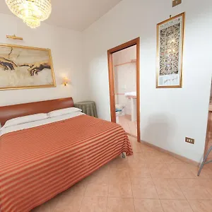 Oliveri Viale Marconi Appartamento