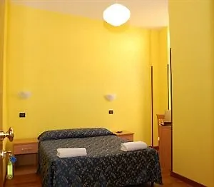 Sun Moon Řím